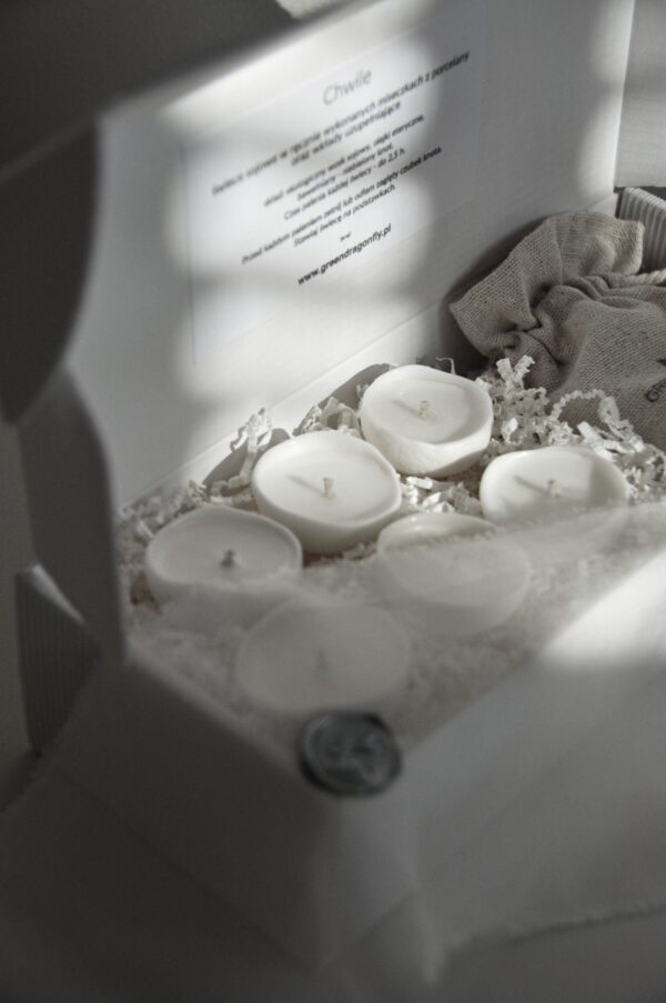 komplet świec w porcelanowych miseczkach - "Chwile"